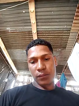 Snapshot of Davir2001 chatting on 02.22.26 Davir2001 online show from 02.22.26