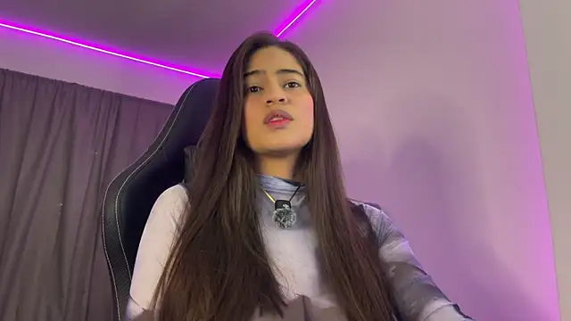 Snapshot of lexie_gray2 chatting on 10.27.25 lexie gray2 online show from 10.27.25