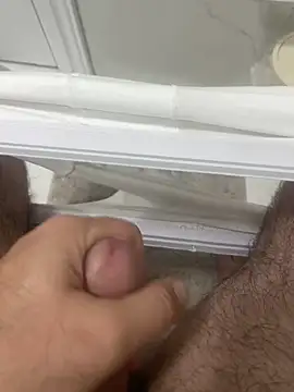 Heros2000 online show from 11.26.25