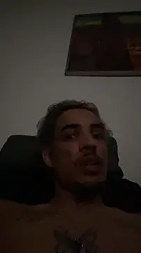 Snapshot of luluycoco chatting on 11.08.25 luluycoco online show from 11.08.25