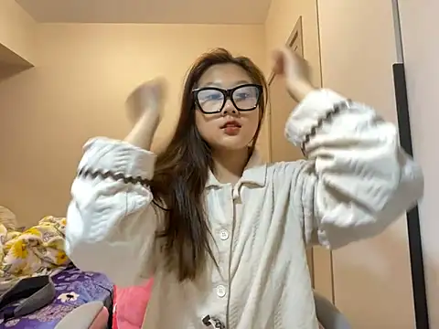 xena0501 online show from 02.22.26