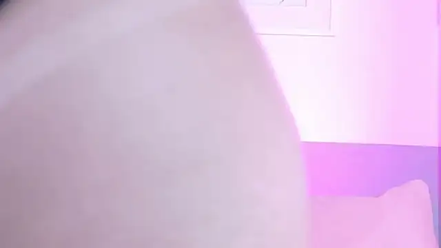 cutepetitee online show from 02.27.26