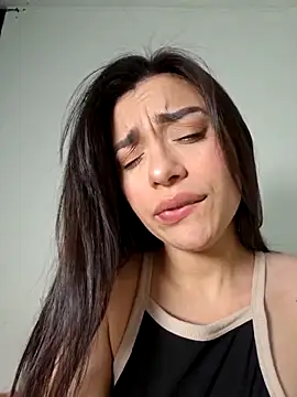 AmaiaSalvatore online show from 10.02.25