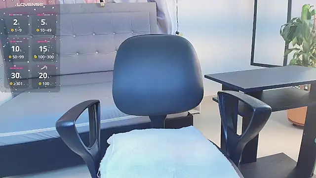 saray reese online show from 09.26.25