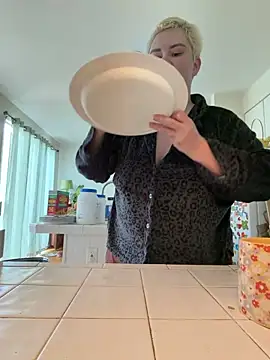 scorpiomoonbaby online show from 04.17.26