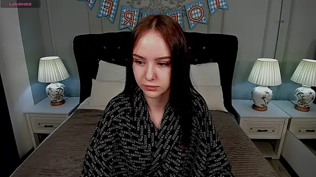 MarySparkle online show from 09.27.25