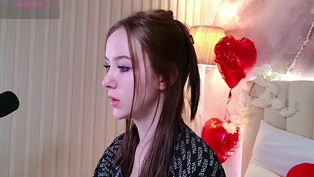 MarySparkle online show from 02.12.26