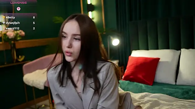 MarySparkle online show from 04.06.26