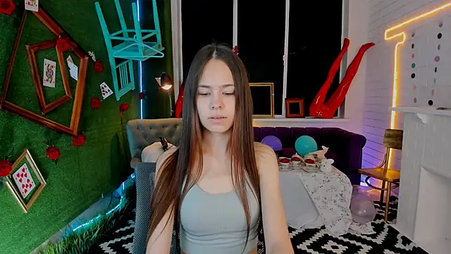 UliaNeer online show from 09.09.25