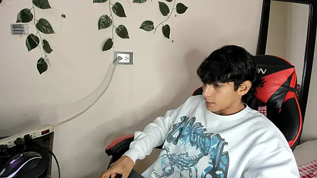 axel rousse2 online show from 11.17.25