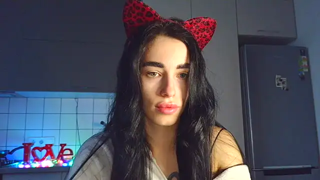 EvaMelnik online show from 10.12.25