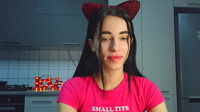 EvaMelnik online show from 11.03.25