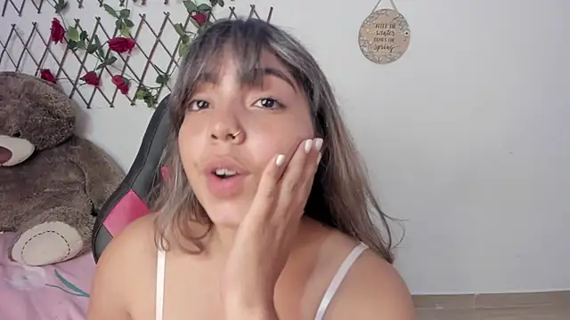 emma grays2 online show from 11.16.25