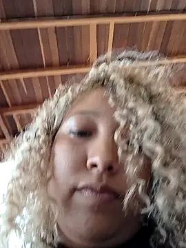 Eve  Queen online show from 09.11.25