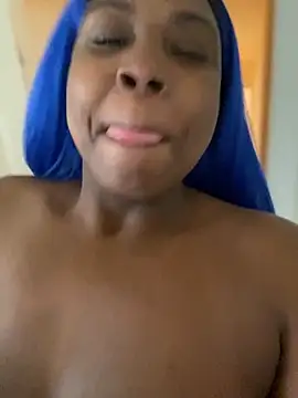 BlueMoney100 online show from 10.26.25