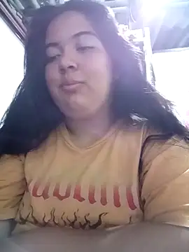 Snapshot of Xiomao22 chatting on 10.26.25 Xiomao22 online show from 10.26.25