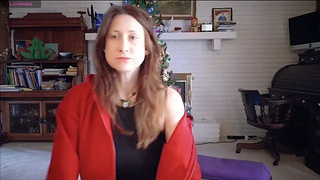 MommyGoddessL online show from 12.16.25