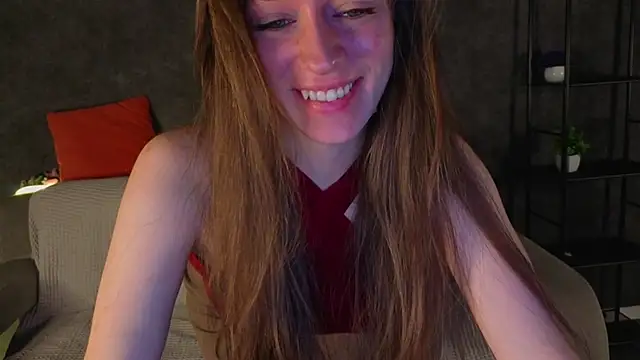 Snapshot of Agnes_Wells chatting on 04.30.26 Agnes Wells online show from 04.30.26