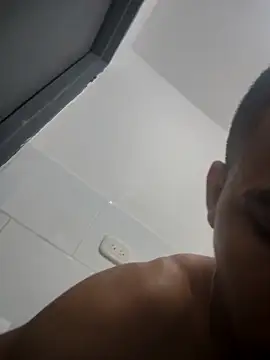 Snapshot of Davig4 chatting on 10.17.25 Davig4 online show from 10.17.25