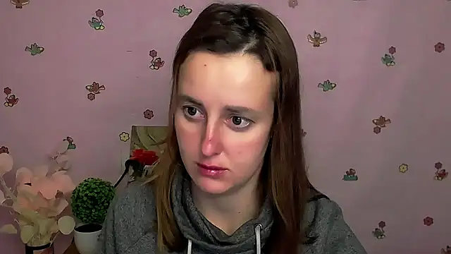 Snapshot of FeelMe__ chatting on 10.18.25 FeelMe online show from 10.18.25