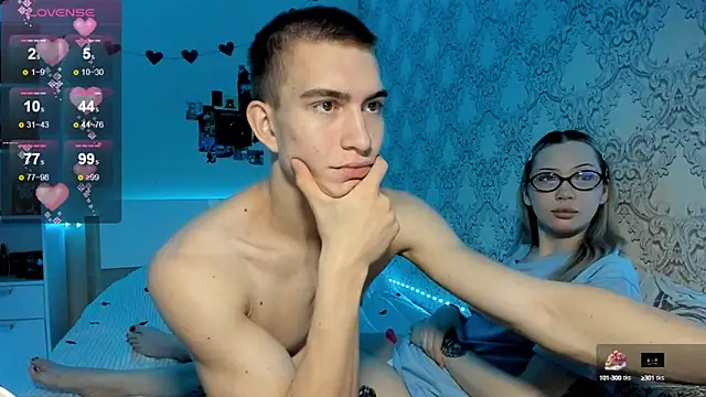 Snapshot of gretty_love chatting on 10.16.25 gretty love online show from 10.16.25