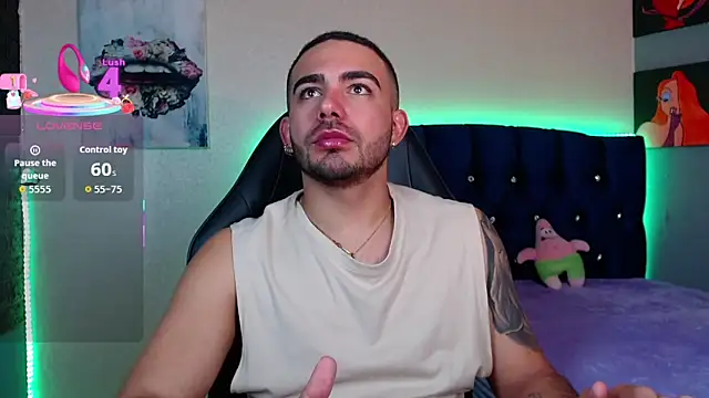 Snapshot of adamhairy chatting on 04.20.26 adamhairy online show from 04.20.26