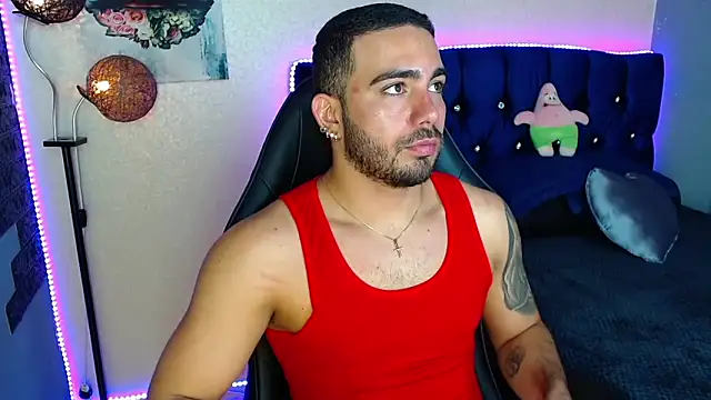 Snapshot of adamhairy chatting on 05.16.26 adamhairy online show from 05.16.26