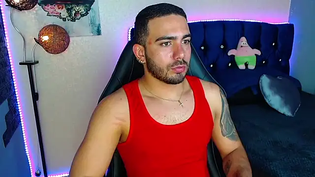 Snapshot of adamhairy chatting on 05.16.26 adamhairy online show from 05.16.26