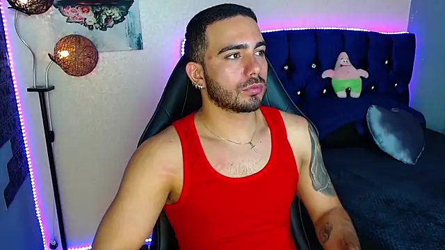 Snapshot of adamhairy chatting on 05.16.26 adamhairy online show from 05.16.26