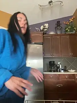 Snapshot of starsaligned chatting on 10.01.25 starsaligned online show from 10.01.25