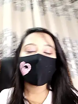 Snapshot of Prova-2 chatting on 09.29.25 Prova-2 online show from 09.29.25