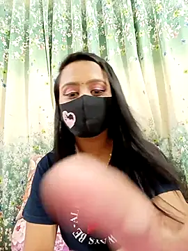 Snapshot of Prova-2 chatting on 10.27.25 Prova-2 online show from 10.27.25