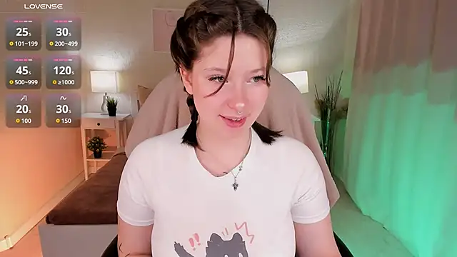 Sofi Spark online show from 11.22.25