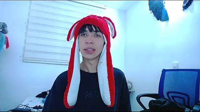 lucky stricke online show from 10.14.25