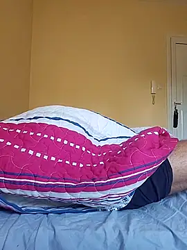 Nesch82 online show from 02.20.26