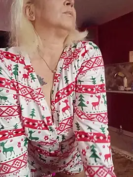 SquirtMilf00 online show from 11.12.25