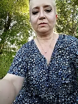 SquirtMilf00 online show from 06.21.26