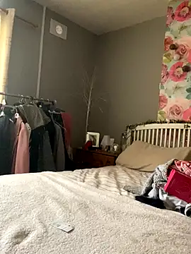 Snapshot of Sassylady chatting on 10.15.25 Sassylady online show from 10.15.25