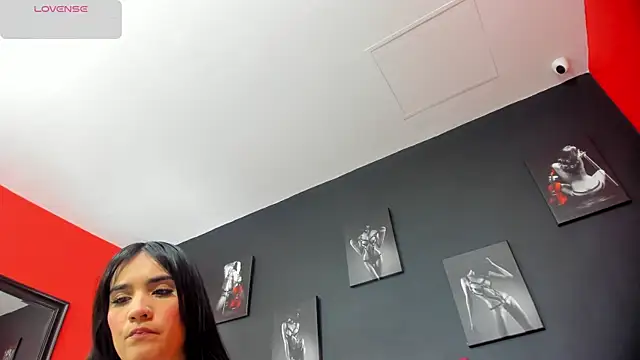 Snapshot of michael_hanna chatting on 10.28.25 michael hanna online show from 10.28.25