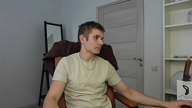 Snapshot of Mark_Karson chatting on 10.09.25 Mark Karson online show from 10.09.25