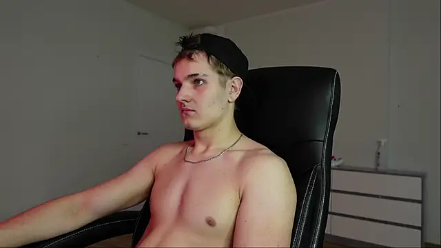 Snapshot of Mark_Karson chatting on 11.13.25 Mark Karson online show from 11.13.25