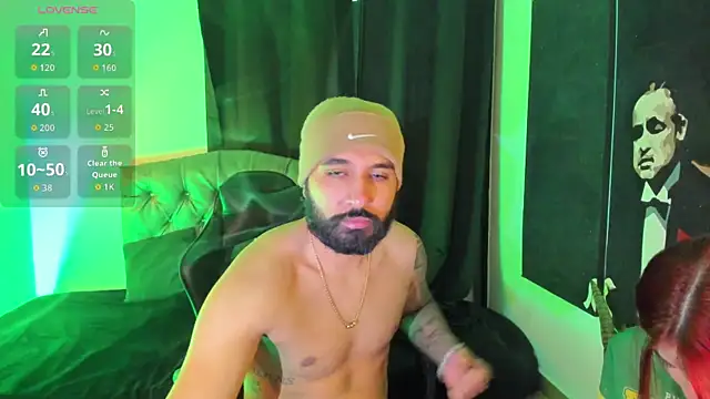 Snapshot of DanteAndVictoria chatting on 11.11.25 DanteAndVictoria online show from 11.11.25