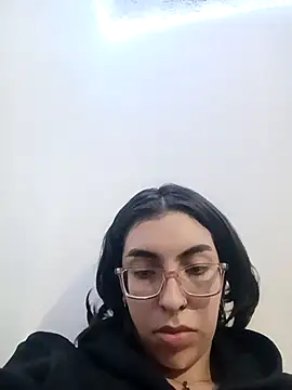 Im Molly Angel online show from 11.04.25