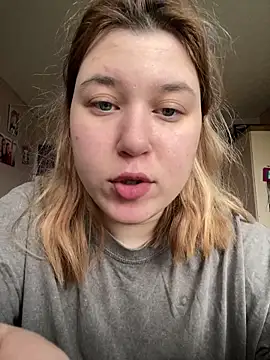 Kemeli008 online show from 10.17.25