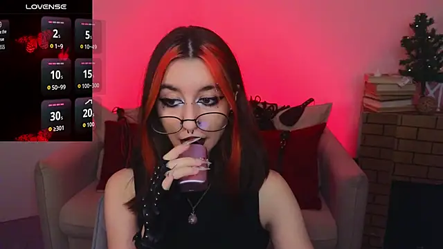 Mistress  Marcelline online show from 12.17.25