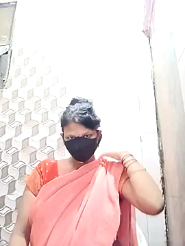 Snapshot of varnika chatting on 09.12.25 varnika online show from 09.12.25