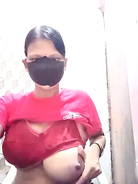 Snapshot of varnika chatting on 09.20.25 varnika online show from 09.20.25