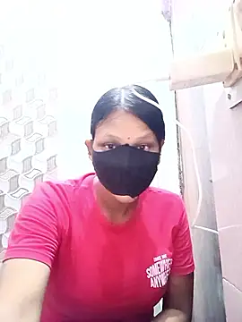 Snapshot of varnika chatting on 09.24.25 varnika online show from 09.24.25