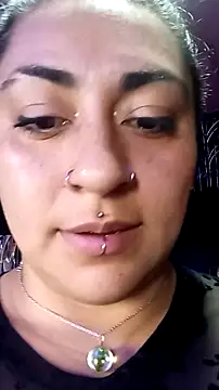 Snapshot of YiingandYang chatting on 02.13.26 YiingandYang online show from 02.13.26