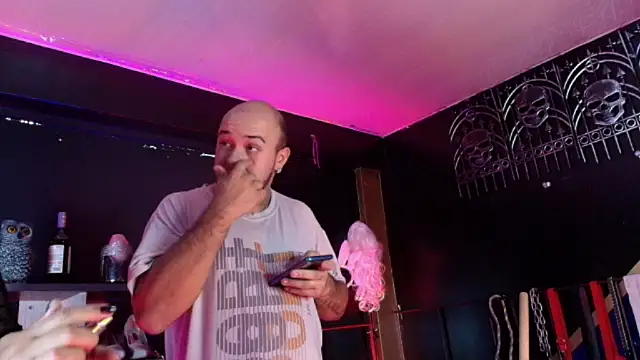 Snapshot of YiingandYang chatting on 02.20.26 YiingandYang online show from 02.20.26